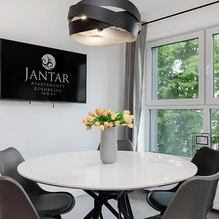 Jantar - Perlowa Przystan 아파트